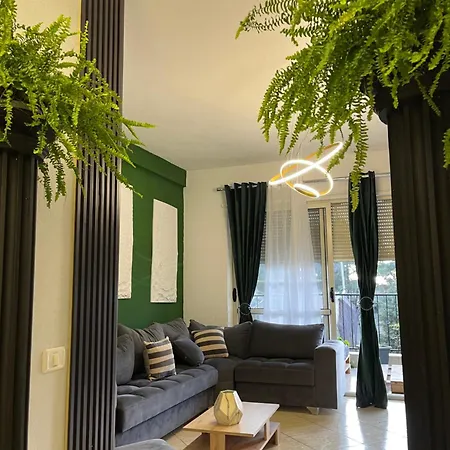 Bega's In Golem, Durres Golem (Tirana)