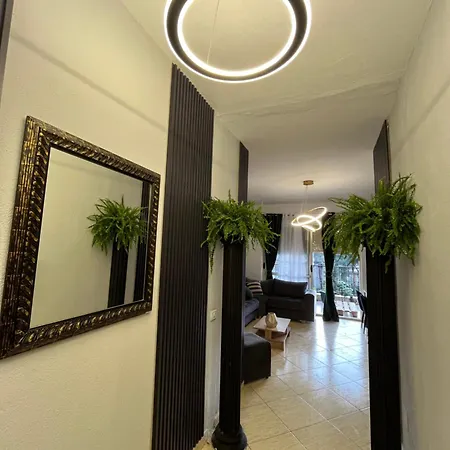Bega's In Golem, Durres Apartmán *
